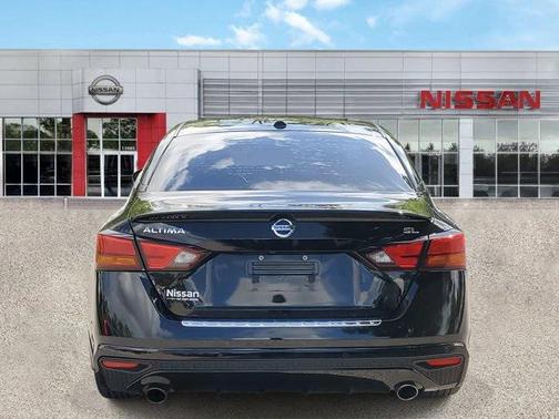 2022 Nissan Altima 2.5 SL
