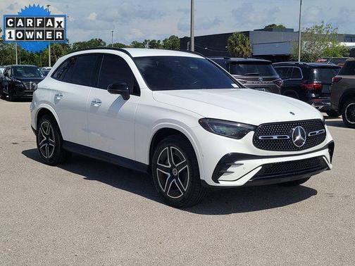 Polar White 2025 Mercedes-Benz GLC 300 4MATIC