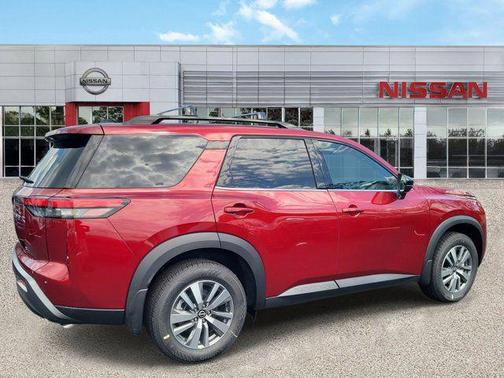 Scarlet Ember Tintcoat 2026 Nissan Pathfinder SL