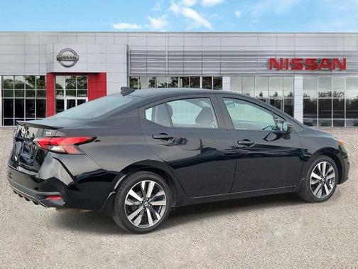 2021 Nissan Versa 1.6 S
