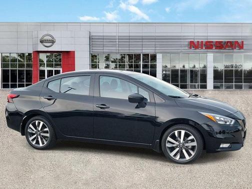 2021 Nissan Versa 1.6 S