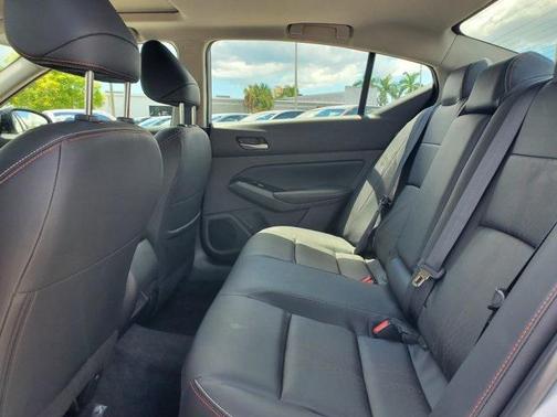 2025 Nissan Altima SR FWD