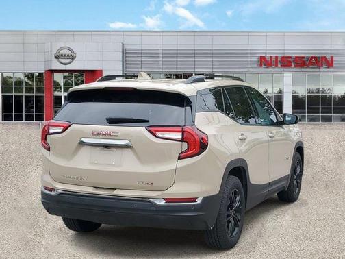 2022 GMC Terrain AWD AT4