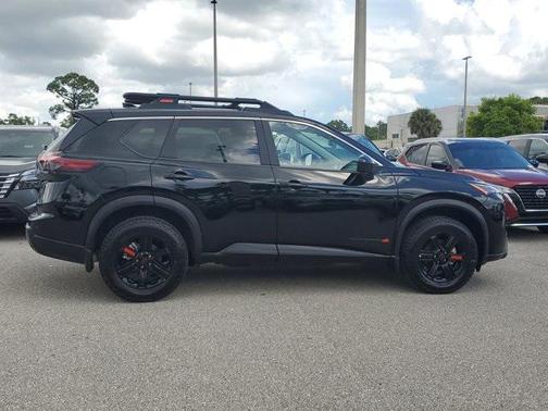 2025 Nissan Rogue Rock Creek