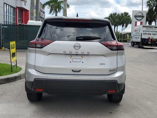 2025 Nissan Rogue S