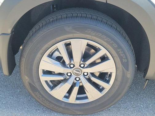 2026 Nissan Pathfinder S