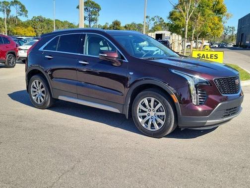 2021 Cadillac XT4 Premium Luxury