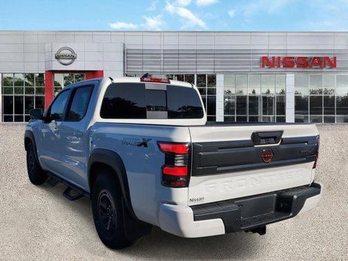 Glacier White 2026 Nissan Frontier PRO-X