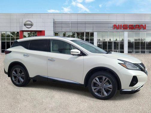 Pearl White Tricoat 2023 Nissan Murano Platinum FWD