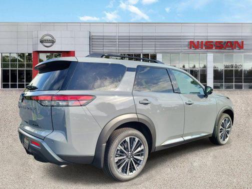 Boulder Gray Pearl 2026 Nissan Pathfinder Platinum