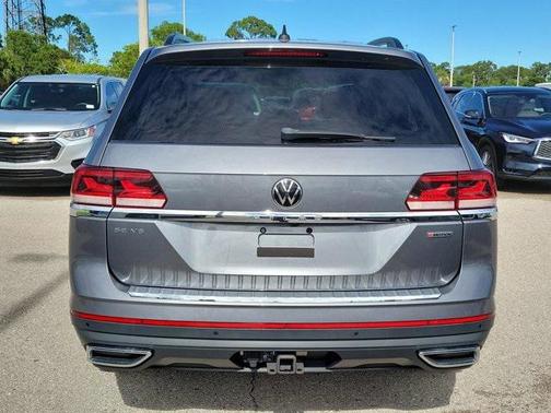 2022 Volkswagen Atlas 3.6L SE w/Technology