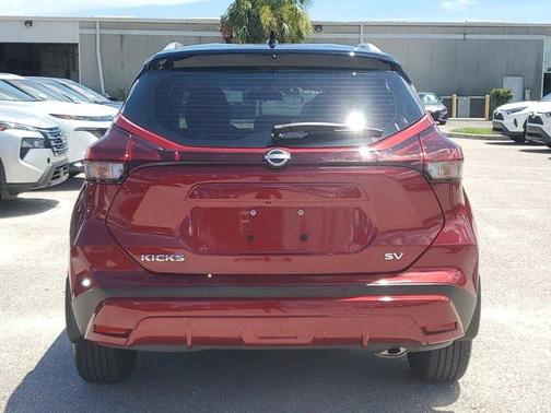 2024 Nissan Kicks SV