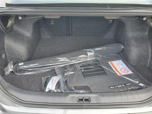 2025 Nissan Altima SR FWD