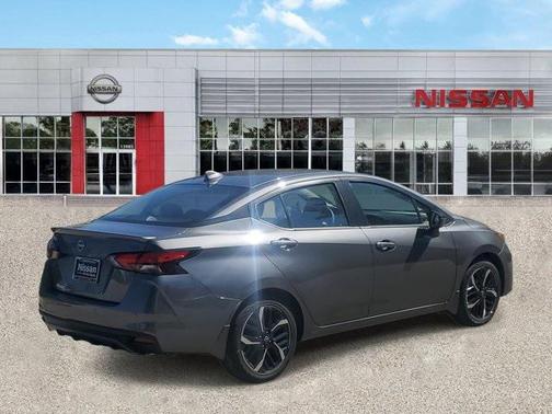 2025 Nissan Versa 1.6 S