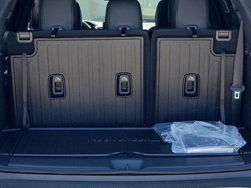 2025 Nissan Pathfinder Rock Creek 4WD