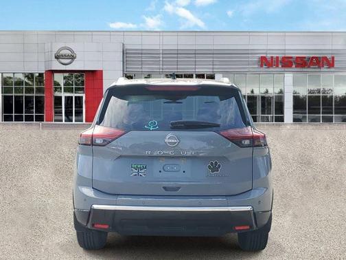 2024 Nissan Rogue Platinum