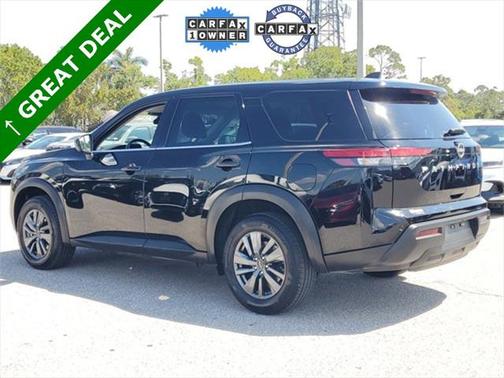 2024 Nissan Pathfinder S FWD