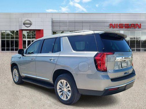 2024 GMC Yukon SLT