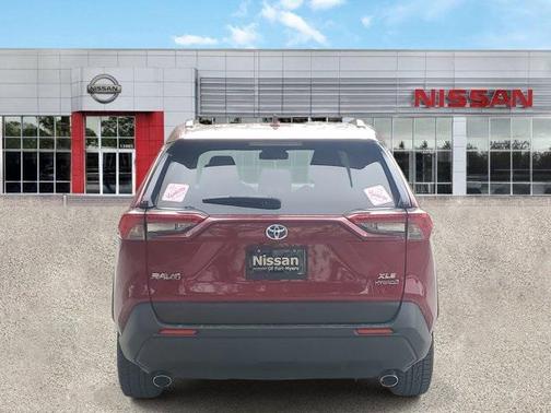 2023 Toyota RAV4 Hybrid XLE Premium