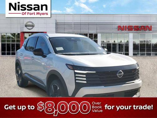 Aspen White Tricoat 2026 Nissan Kicks SR