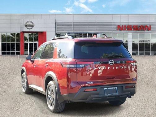 2025 Nissan Pathfinder SV FWD