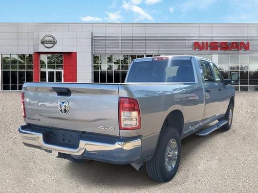 2024 RAM 2500 Big Horn Crew Cab 4x4 8' Box