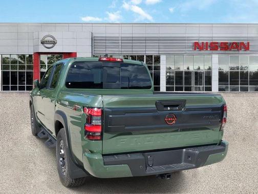 2025 Nissan Frontier PRO-X