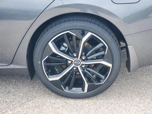 2025 Nissan Altima SR FWD