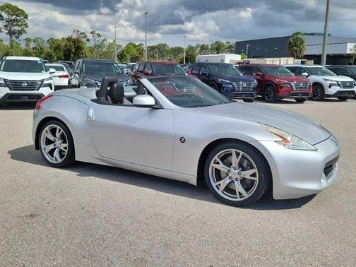 2011 Nissan 370Z Touring