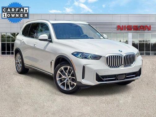 Alpine White 2025 BMW X5 sDrive40i