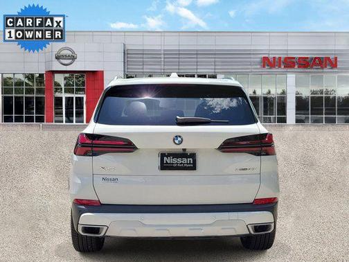 Alpine White 2025 BMW X5 sDrive40i