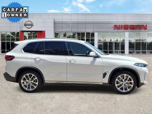 Alpine White 2025 BMW X5 sDrive40i