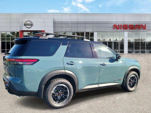 Baltic Teal/Super Black 2026 Nissan Pathfinder Rock Creek