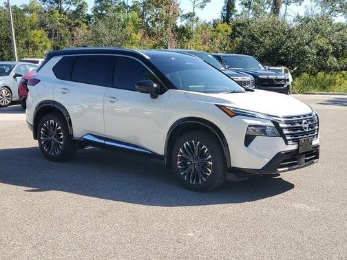 2025 Nissan Rogue Platinum