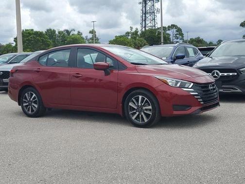 2024 Nissan Versa 1.6 SV