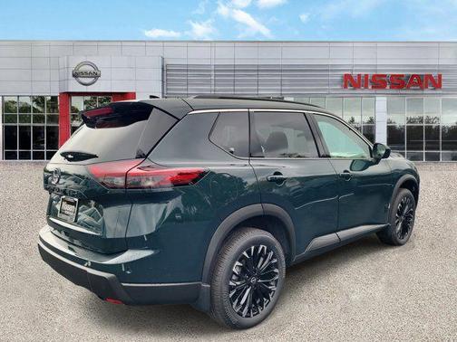 Obsidian Green 2026 Nissan Rogue Dark Armor