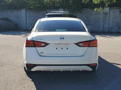 2021 Nissan Altima S FWD