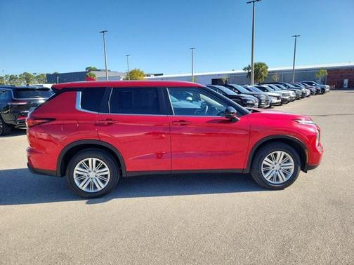 2024 Mitsubishi Outlander ES 2.5 2WD