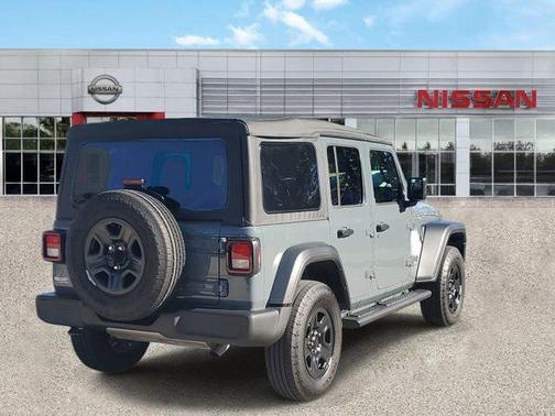 2025 Jeep Wrangler Sport