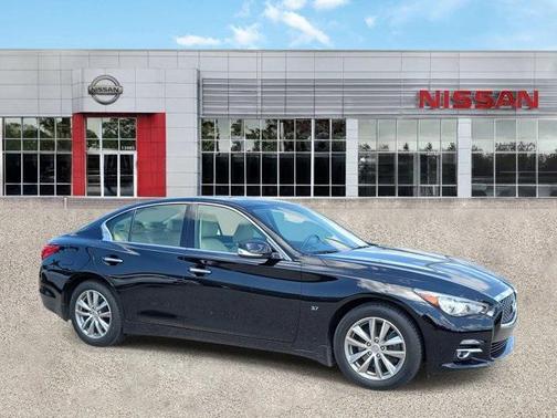 2015 INFINITI Q50 Premium