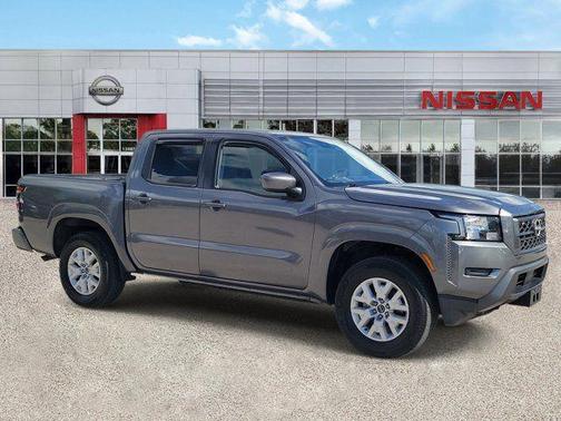 Gun Metallic 2023 Nissan Frontier SV