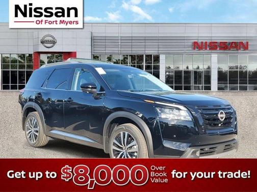 2025 Nissan Pathfinder Platinum FWD