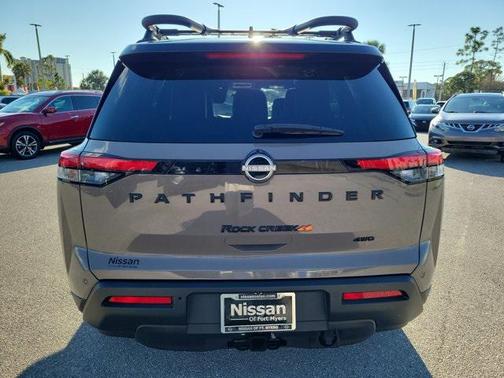 2023 Nissan Pathfinder Rock Creek 4WD