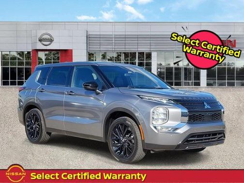 2022 Mitsubishi Outlander SE