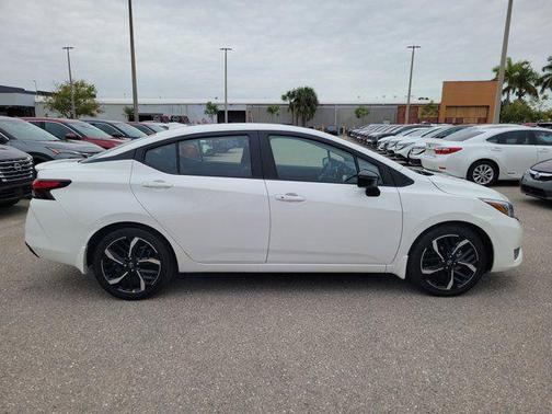 2024 Nissan Versa 1.6 S