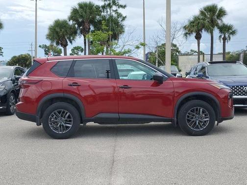 2025 Nissan Rogue S