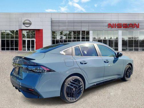 Atlantic Gray Metallic 2026 Nissan Sentra SR