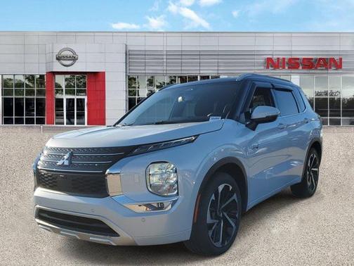 2023 Mitsubishi Outlander PHEV SEL
