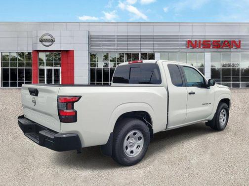 Glacier White 2027 Nissan Frontier S