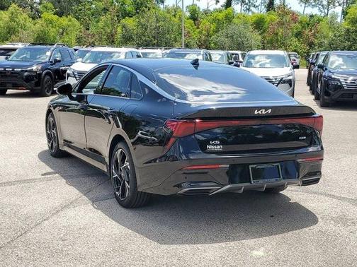 2025 Kia K5 GT-Line